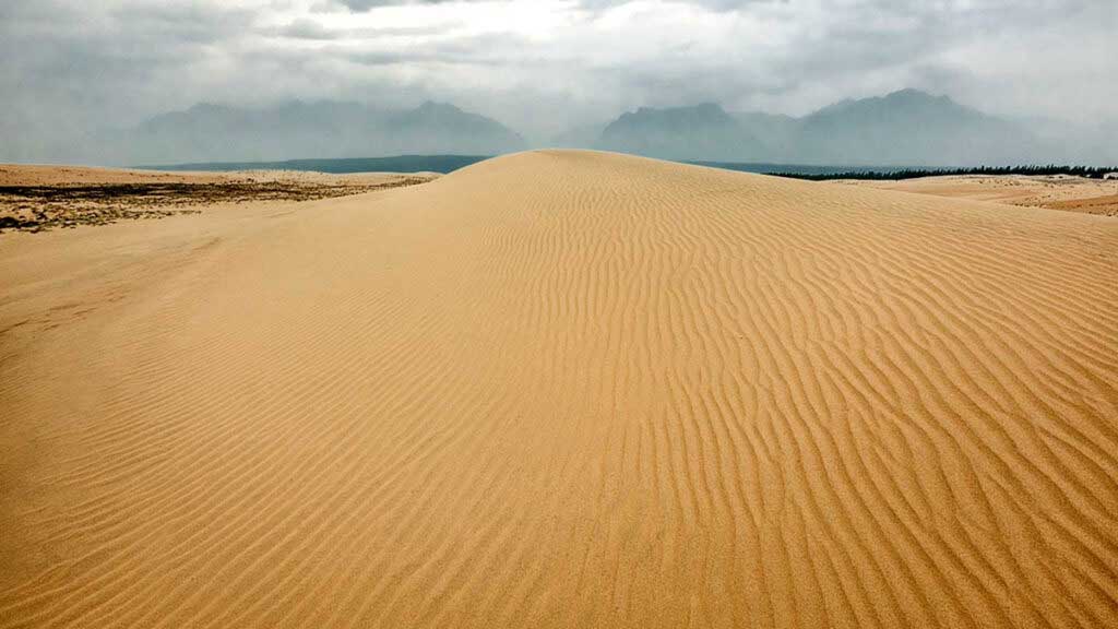 Чарские пески — самая маленькая и самая северная пустыня в мире.