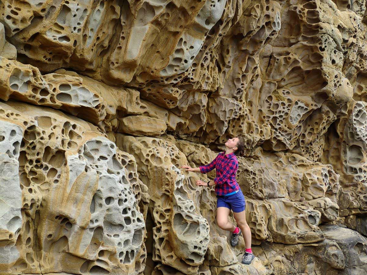 Необычные Сырные скалы в Крыму – удивительное чудо природы