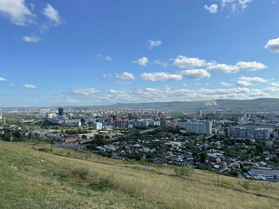 Вид на Красноярск с Караульной горы