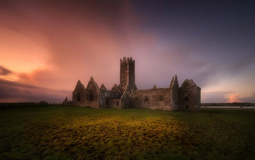 Монастырь Ross Errilly Friary. Ирландия, графство Голуэй.