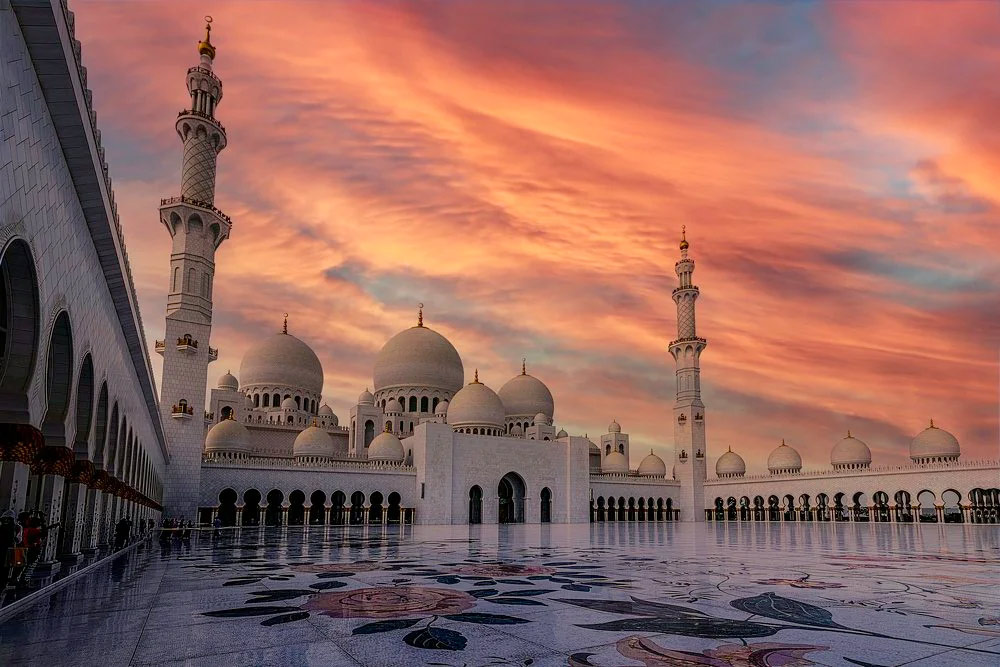 Мечеть шейха Зайда, или Белая мечеть, Абу-Даби, ОАЭ. Фото: Arnie
