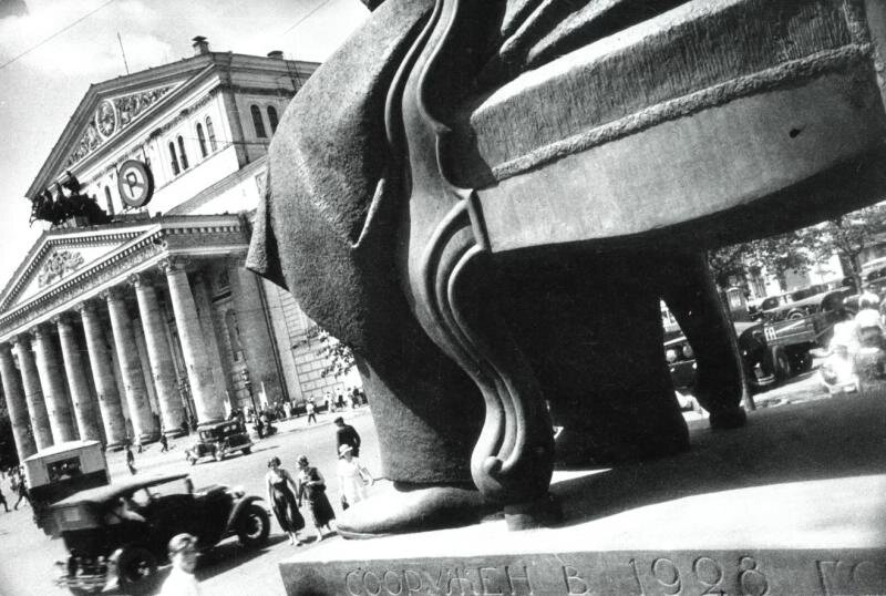 Угол Театральной площади. Борис Игнатович, 1935 год, г. Москва, пл. Свердлова