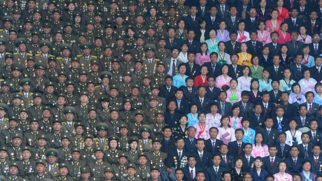 Северокорейцы празднуют 100-летие Ким Ир Сена