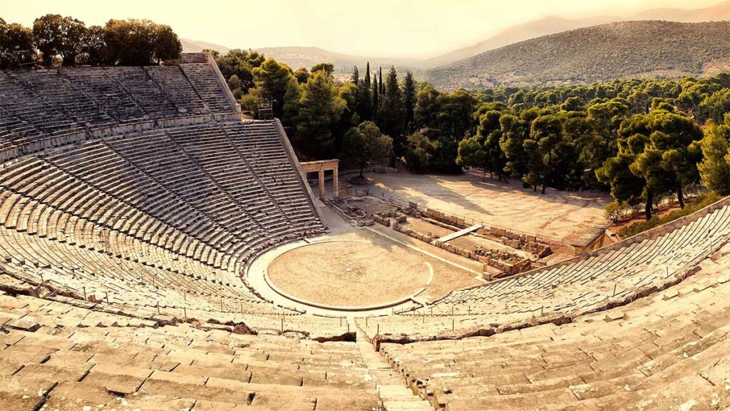 Древнегреческий театр в Эпидавре