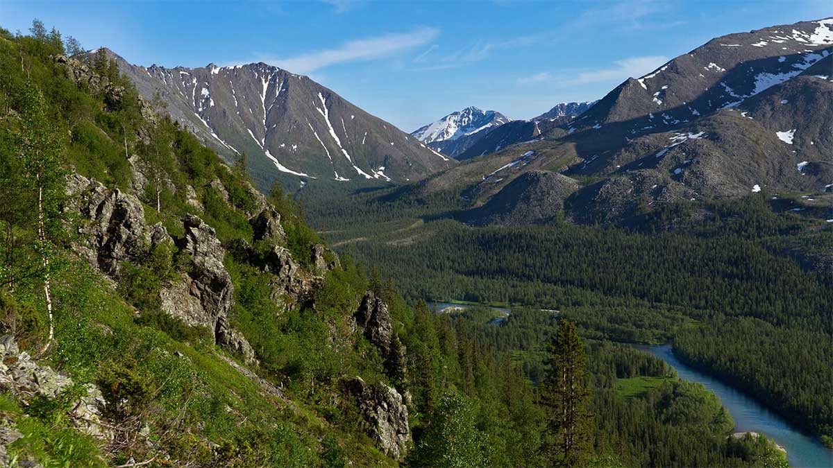Уральские горы - самые старые на Земле и необычайно красивые