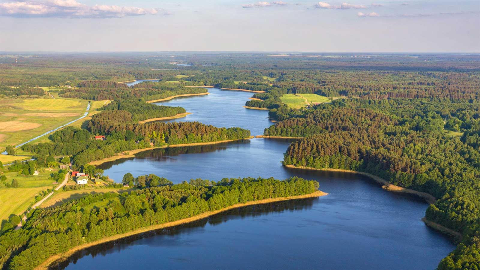 Белоруссия — волшебный озерный край