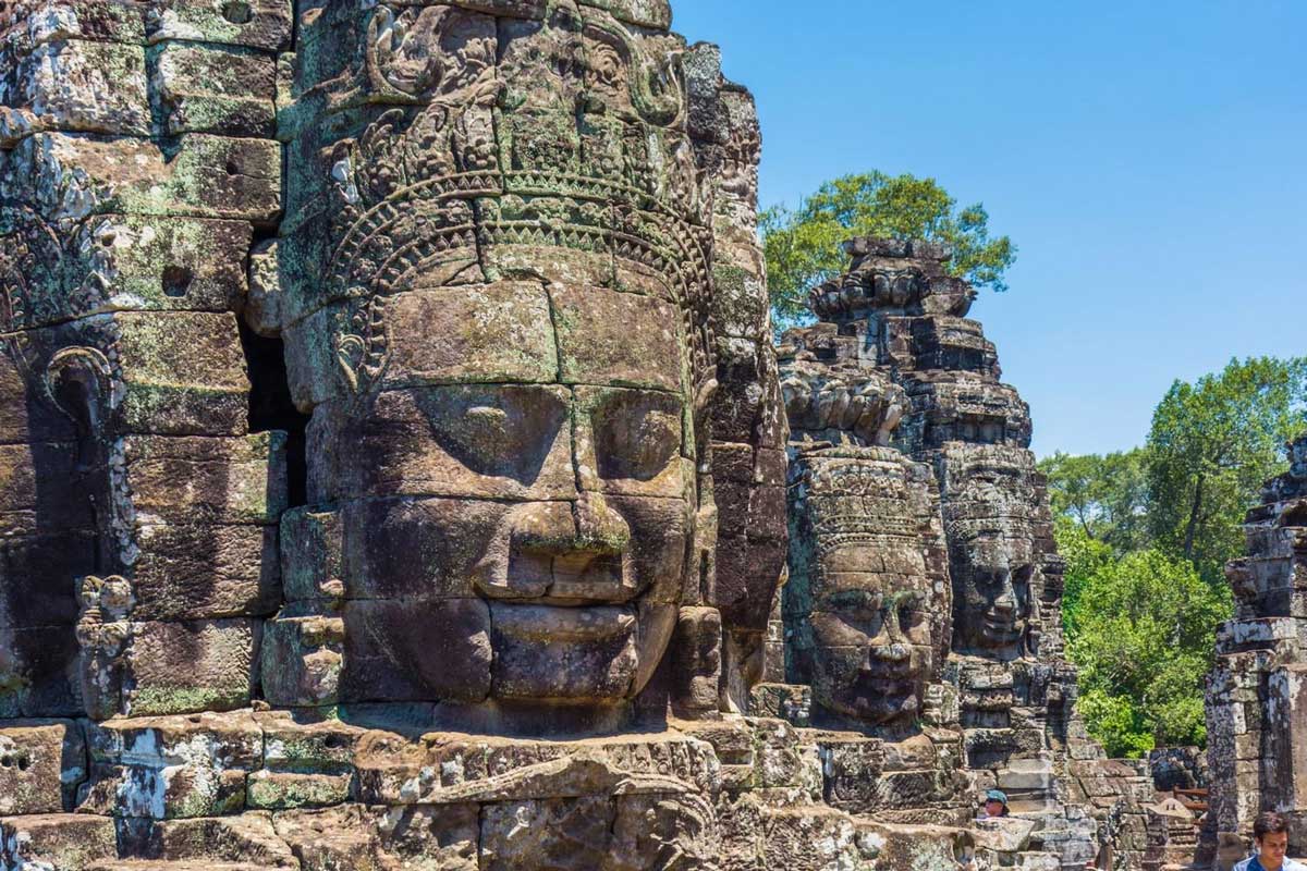 Ангкор-Ват - храмовый комплекс в честь бога Вишну в Камбодже