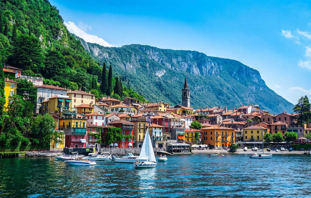 Озеро Комо расположено в северной части Италии, в регионе Ломбардия