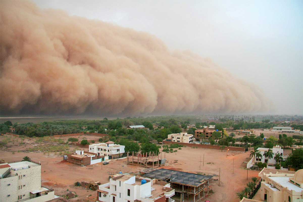 Песчаная буря в Египте