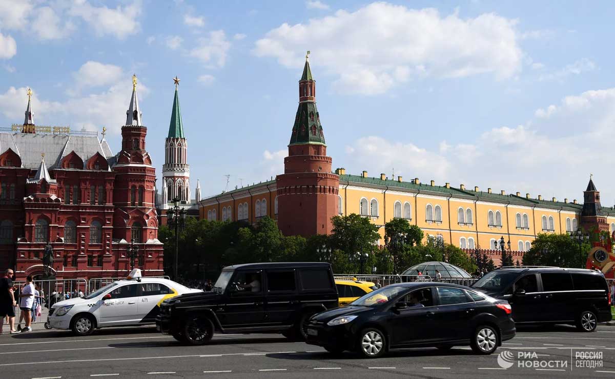 Угловая Арсенальная башня Московского Кремля
