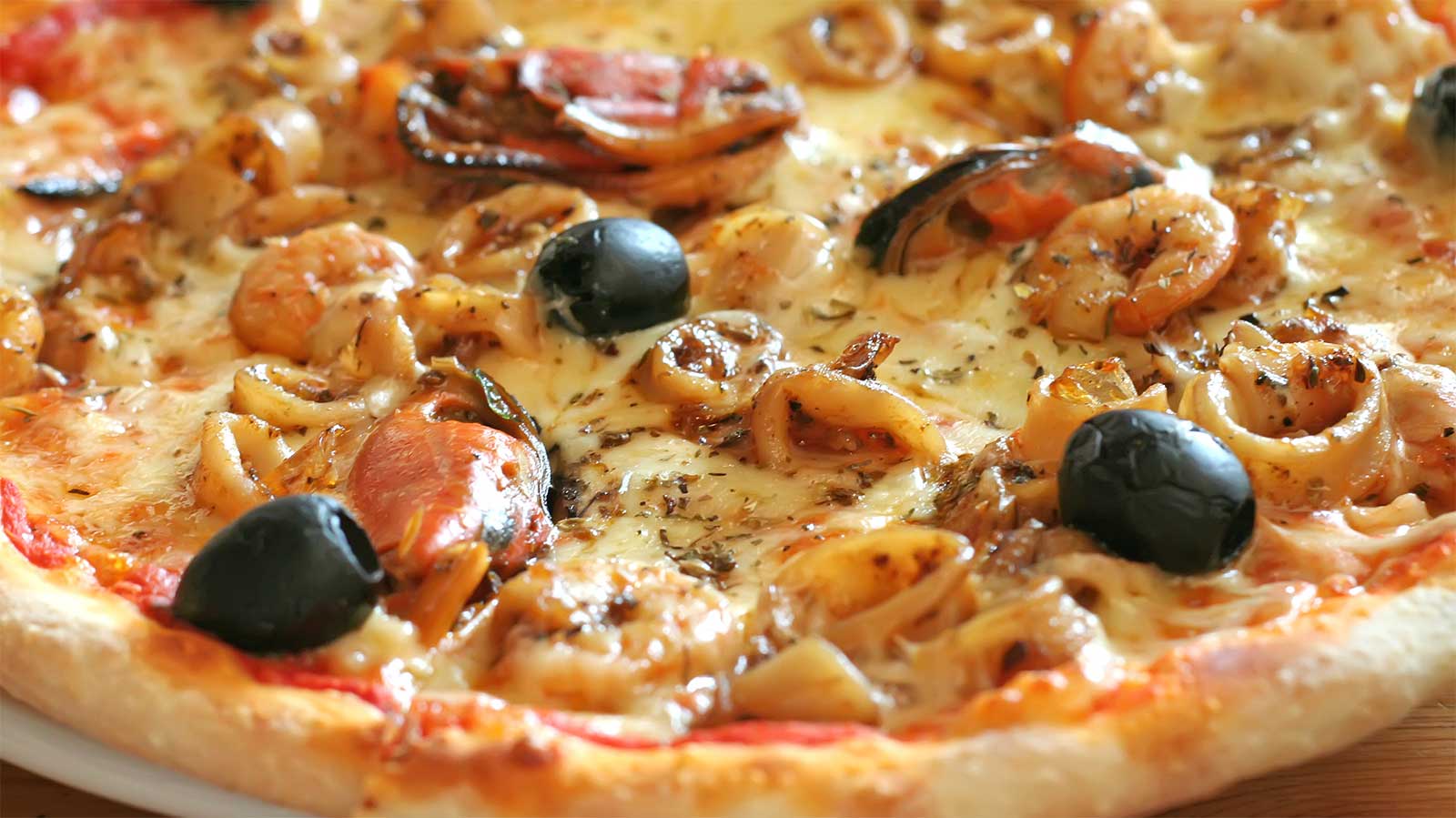 Рецепт пицца с мидиями и грибами